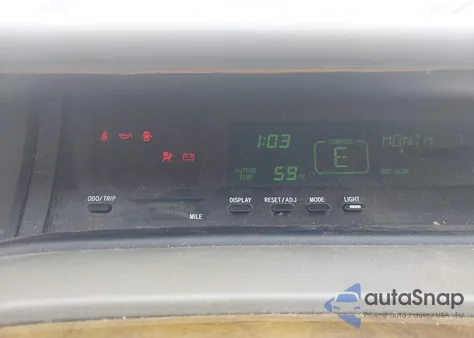 2000 Toyota Avalon Xls from USA, damaged, VIN 4T1BF28B9YU111400